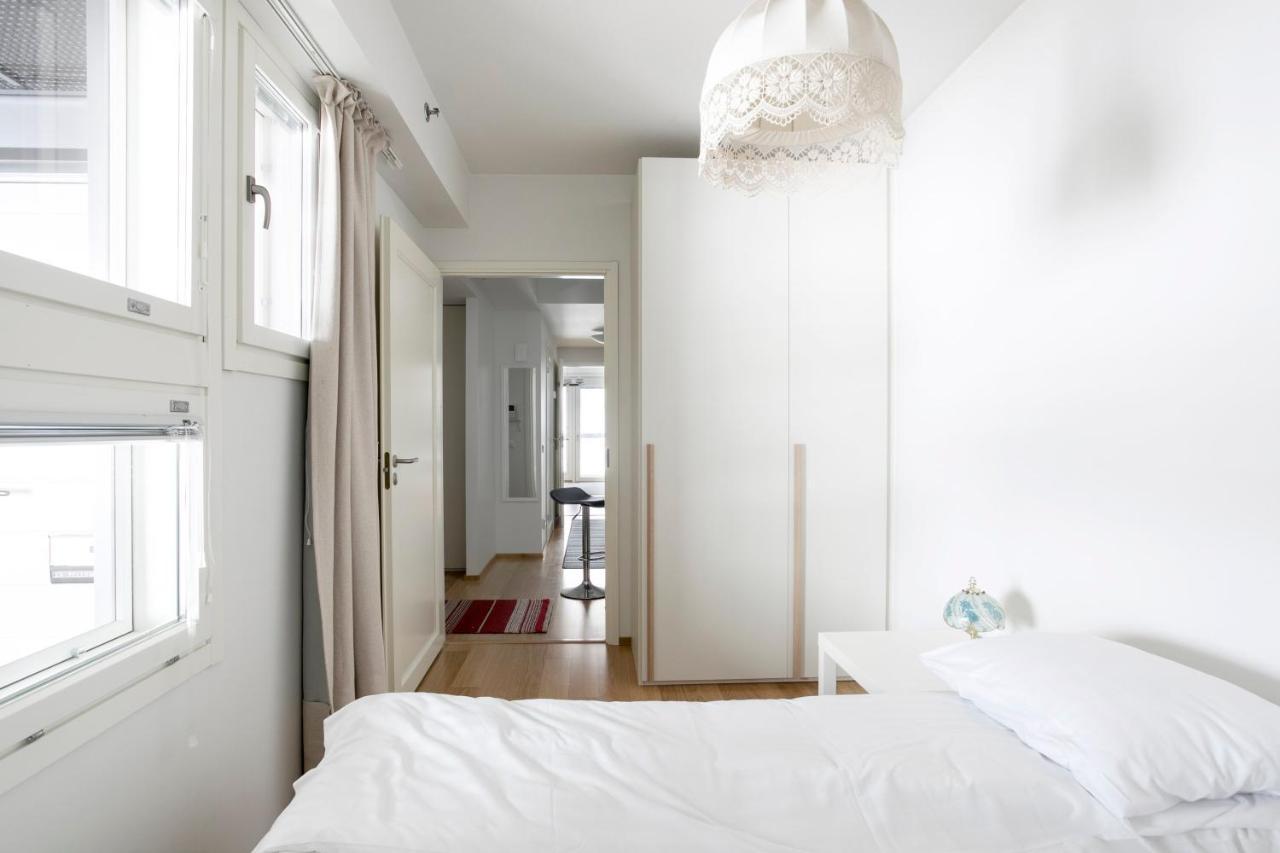 2Ndhomes Cozy 1Br Apartment With Balcony By The Central Station Helsinki Buitenkant foto