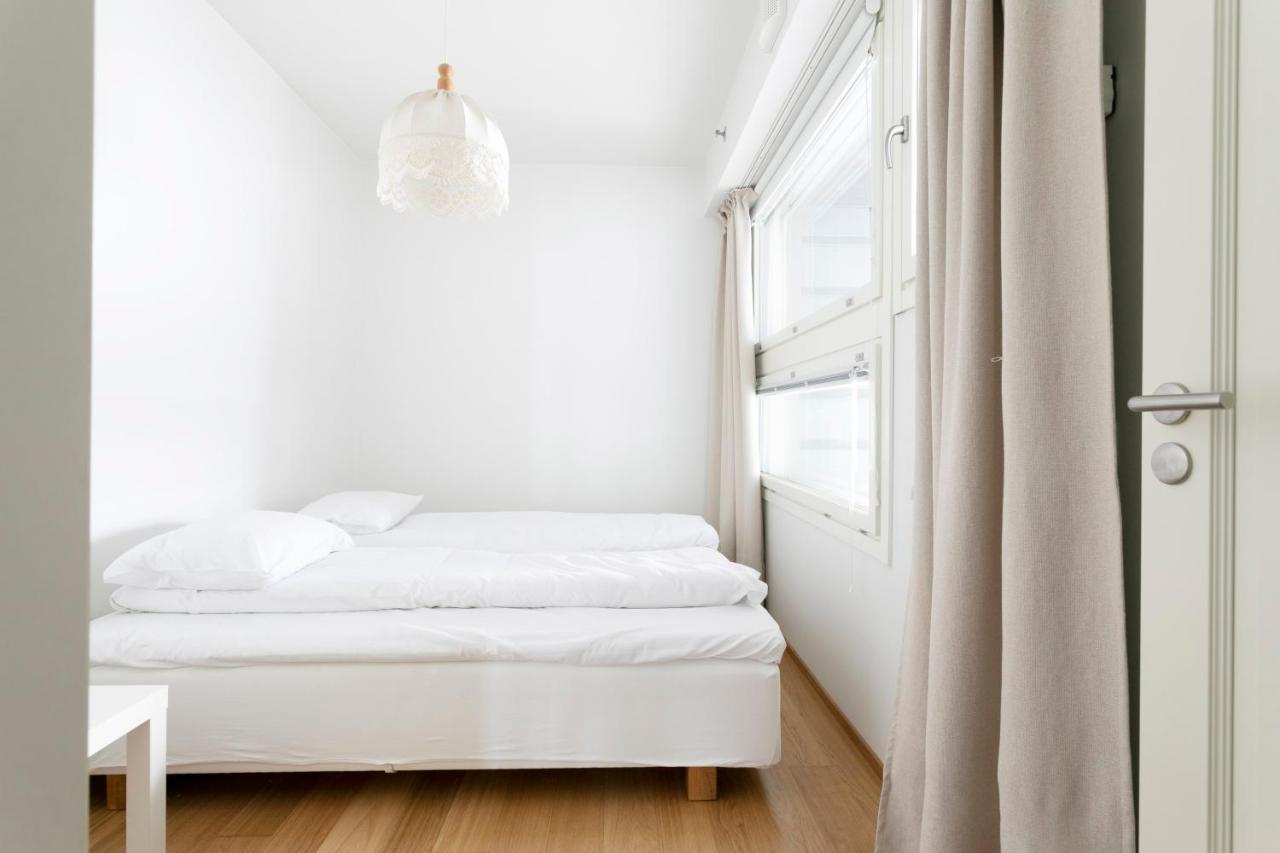 2Ndhomes Cozy 1Br Apartment With Balcony By The Central Station Helsinki Buitenkant foto