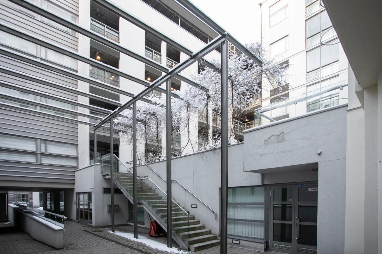 2Ndhomes Cozy 1Br Apartment With Balcony By The Central Station Helsinki Buitenkant foto