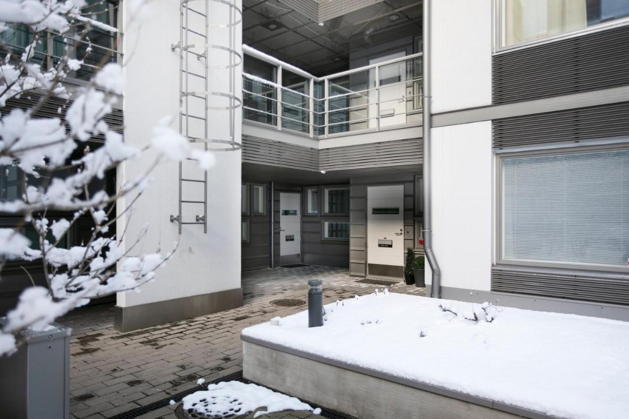 2Ndhomes Cozy 1Br Apartment With Balcony By The Central Station Helsinki Buitenkant foto